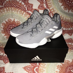 adidas men's pro bounce low