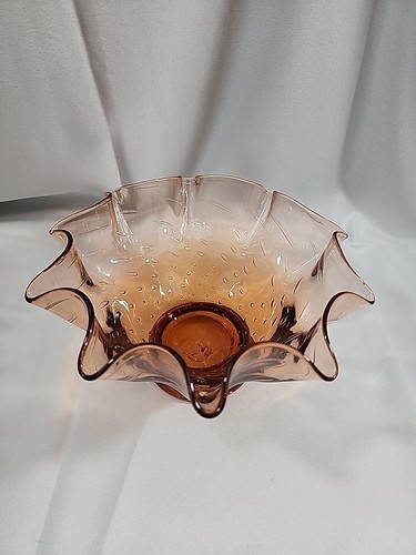 Schöne Vintage helle Cranberry mundgeblasene Kunstglasschale kontrollierte Blasen