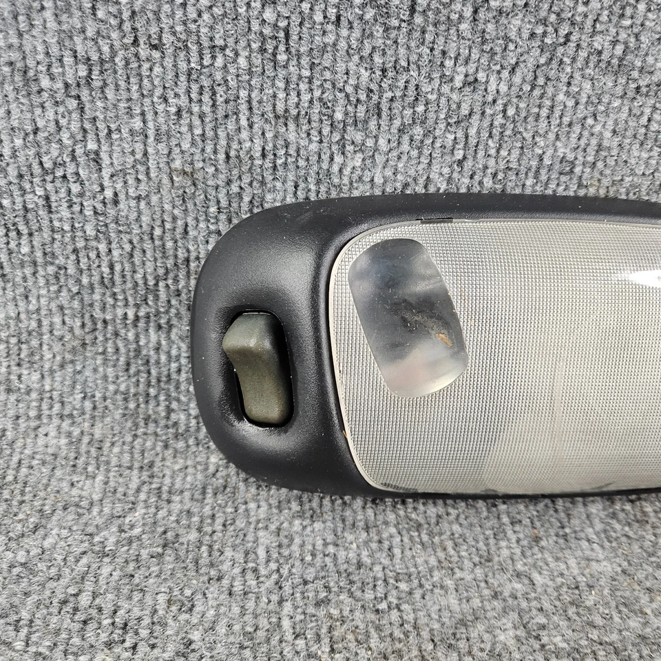 Ford F150 F250 F350 Excursion Mustang 1997-2003 luz domo OEM negro Foto 2 de 4