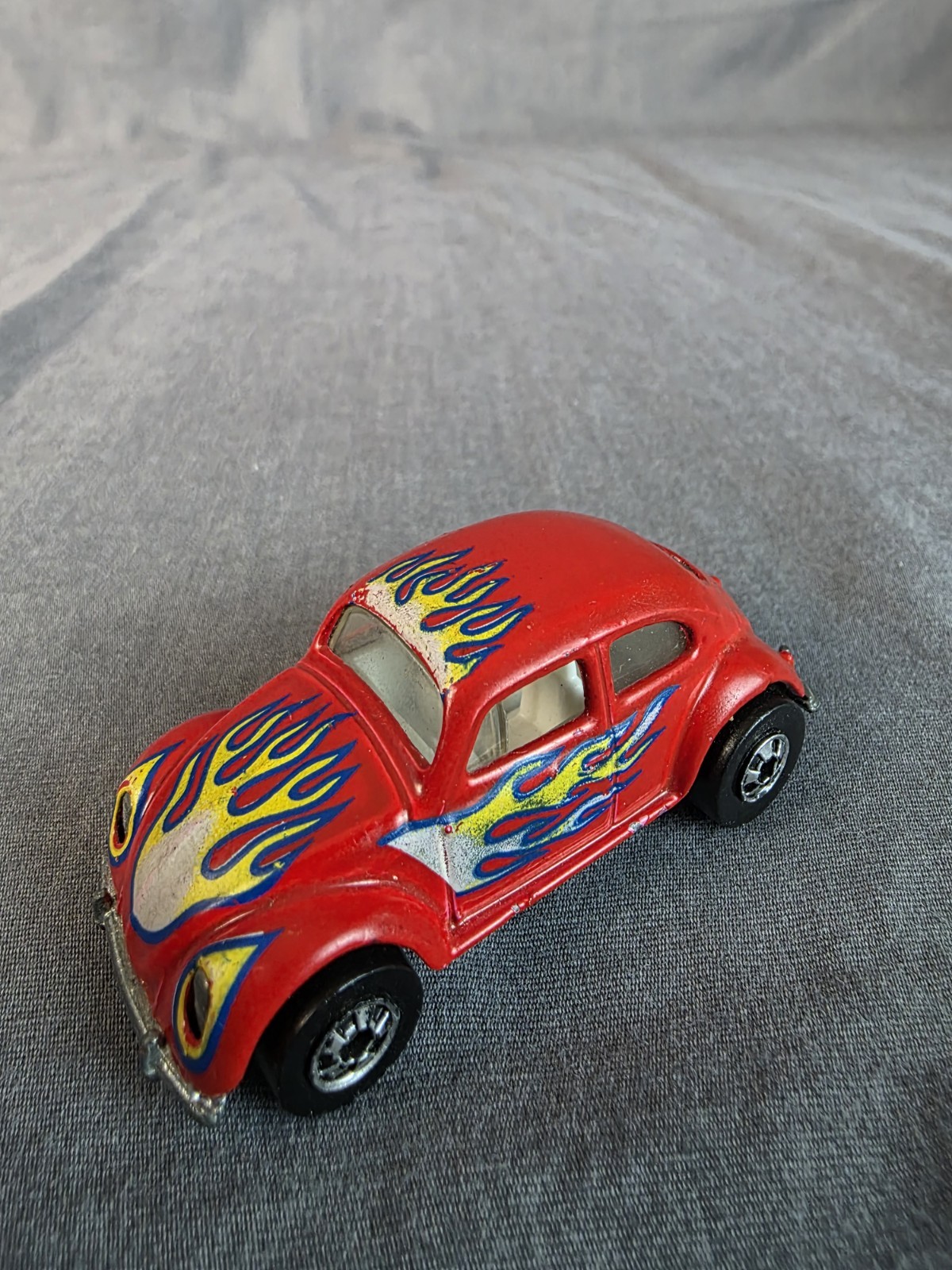 Hot Wheels 1988 Red VW Volkswagen Bug Beetle Flames 5SP 5 Spoke Wheels