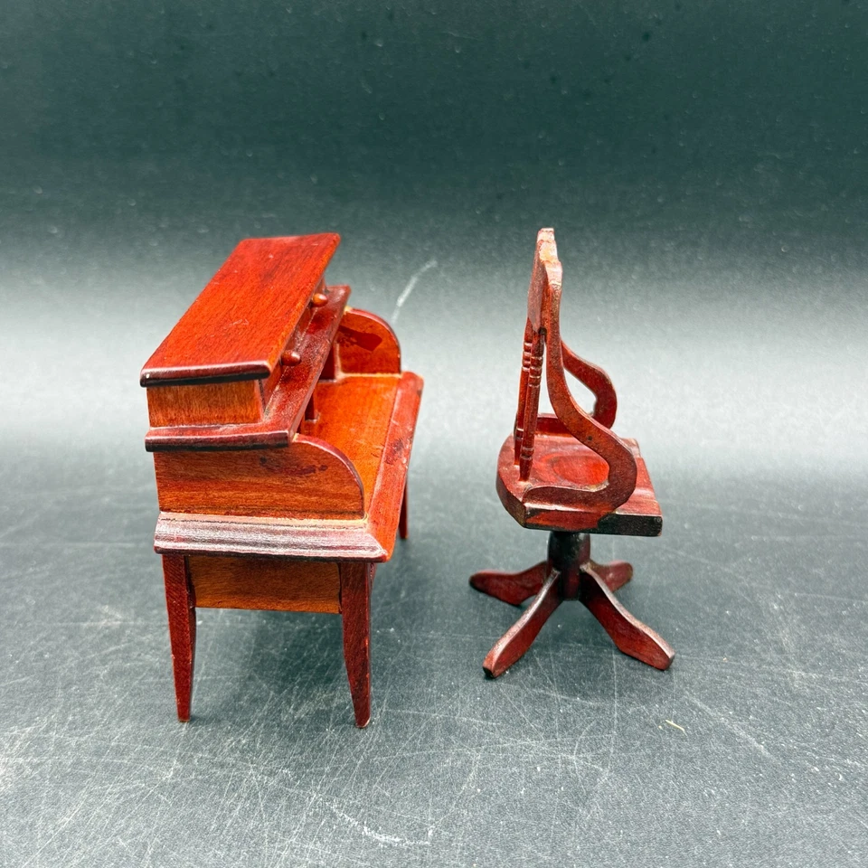 Juego de escritorio y silla giratoria vintage con tapa enrollable de madera miniatura para casa de muñecas escala 1:12 Foto 3 de 4
