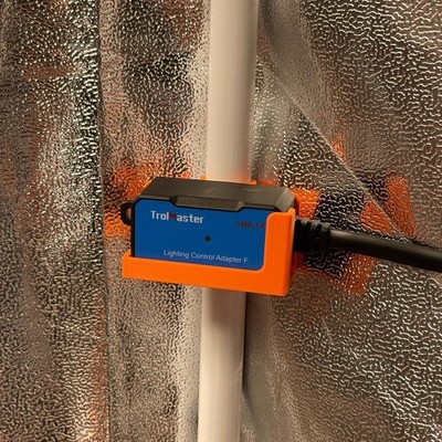 TrolMaster Lighting Control Adapter F Halterung   Zeltstangen Clip für Growzelte