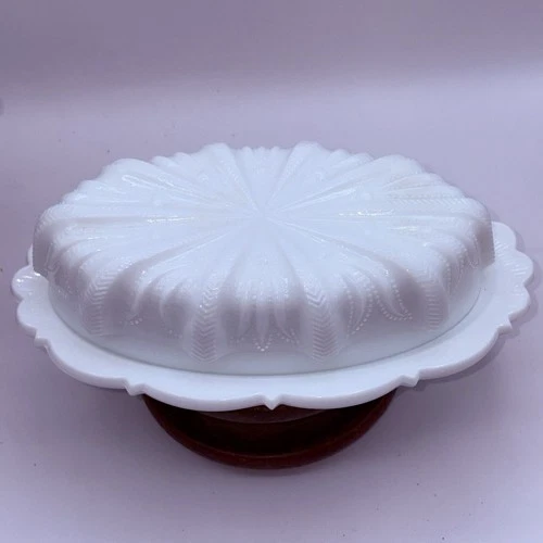 Vintage Fenton Milk Glass Cactus Butter Dish Excellent
