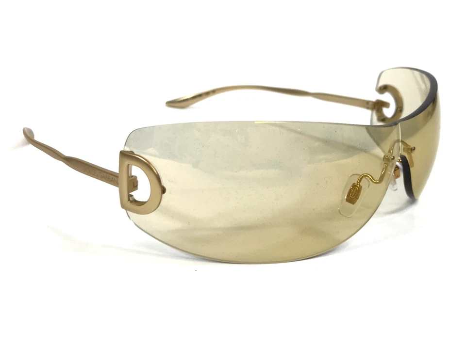 Óculos de sol Dolce & Gabbana DG2308 1224/6E ouro fosco com lente espelhada dourada marrom - Imagem 4 de 4