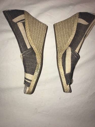 TOMS Wedge Calypso Shoes sz 7.5 Canvas Stripe Heel Peep Toe Slip-on Sandal - Picture 3 of 7