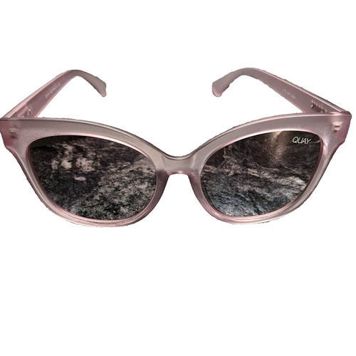 Quay Australia Hotel Lobby Oversized Square Sunglasses Doe  display picture 3