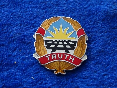 A53-20 US Operational Test and Evaluation Command Unit Crest (Truth)
