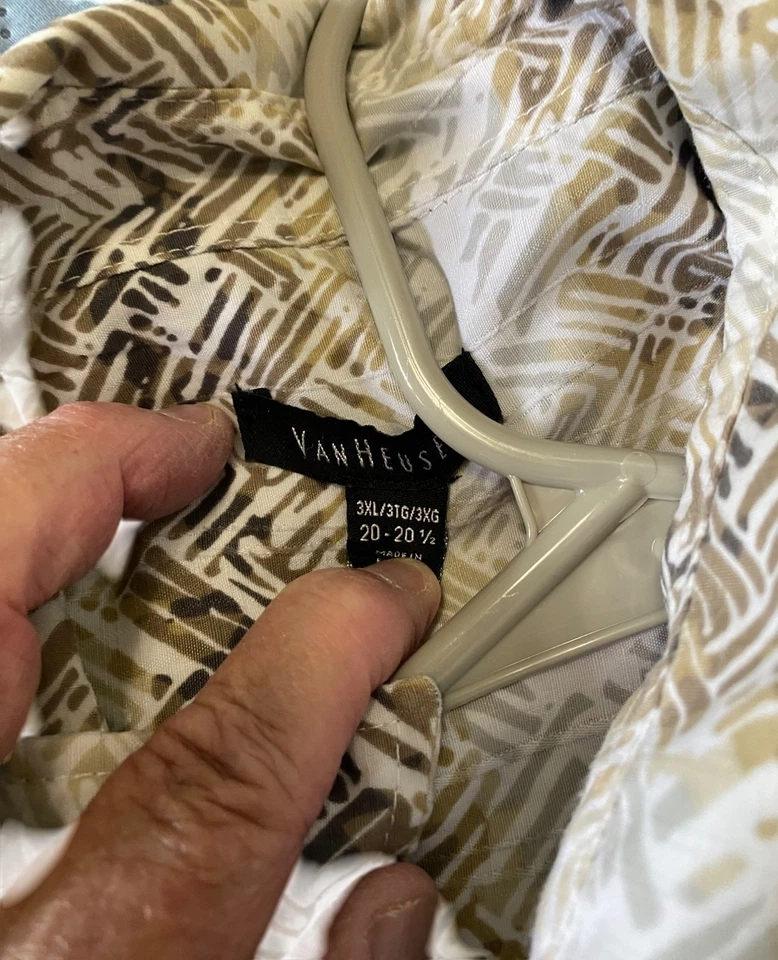 Van Heusen Mens Hawaiian Style Short-Sleeve Shirt 3XL Beige & Brown Geometric Pa - Image 3 of 4