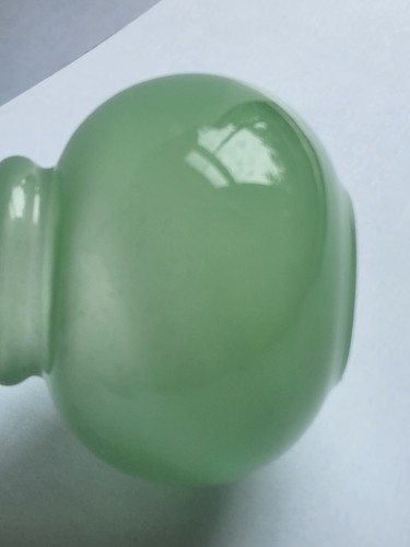Kleine Miniatur Vase Jade Jadit grün Opalglas Made in Italy für Klumpen - Bild 5 von 7