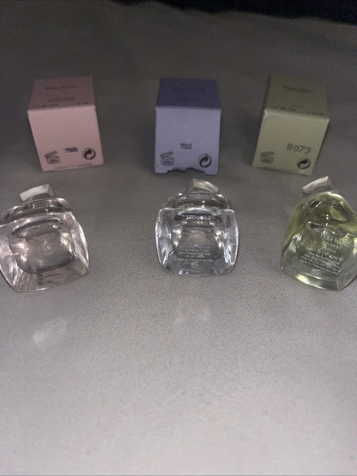 Vera Wang Mini Juego de Perfumes 4ml - Colección Embrace Trio Foto 2 de 4