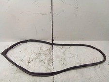 BMW 4 Coupe F32, F82 Vordere linke T�rdichtungsgummi 7279741 2.00 31497847
