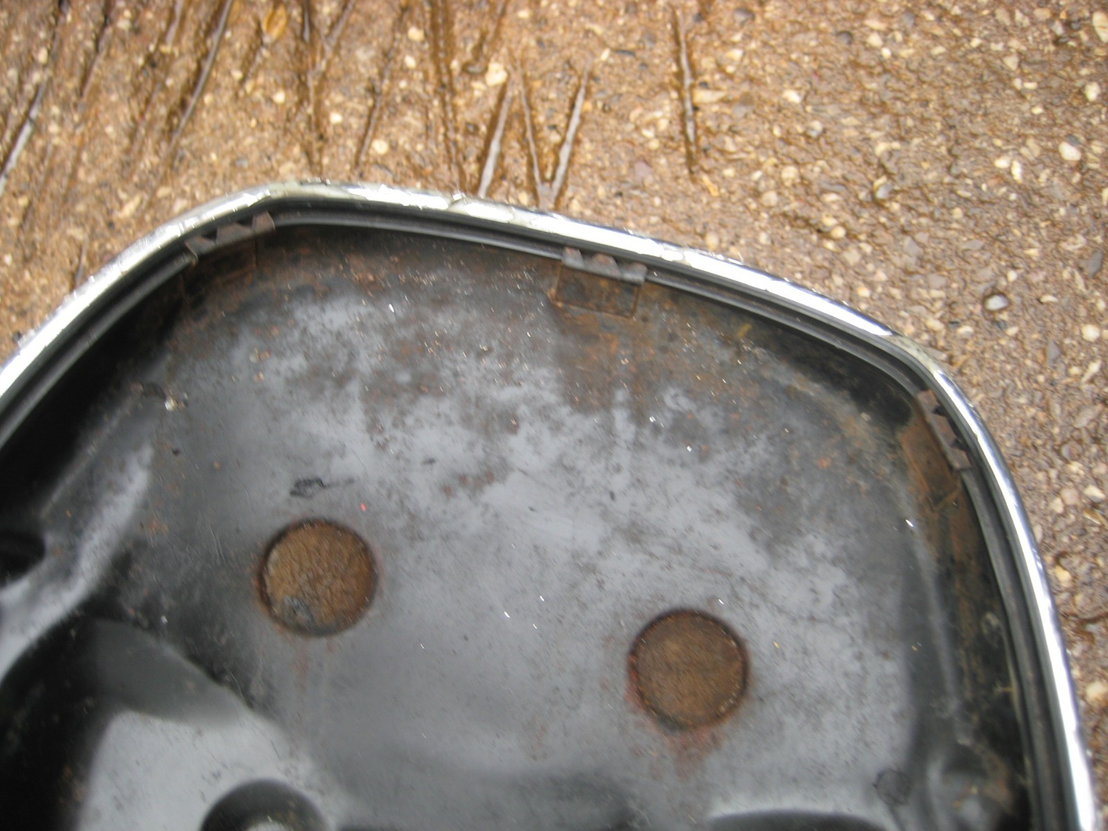 Picture 4 of 9