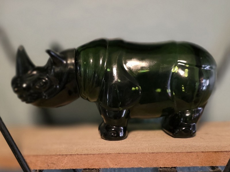 Avon Glass Rhinoceros Figurine Tai Winds After Shave Bottle Collectible