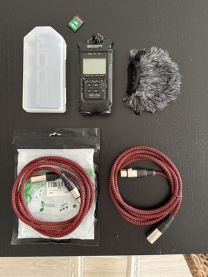 Zoom H4n Pro Recorder Bundle - Mint Condition! Case, Deadcat, 8GB SD, 2x XLR