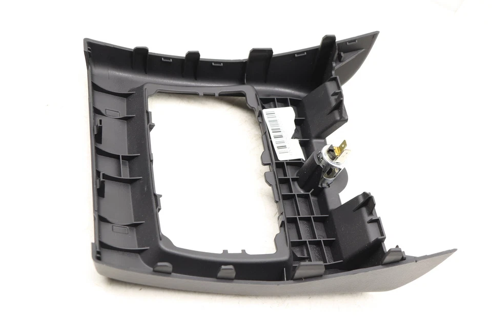 BMW 435I XDRIVE 2015-2016 - consola central trasera montura/bisel 9248227 Foto 4 de 4