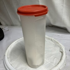 Tupperware Modular Mates Round #5 Container #1643. Spaghetti Insert Red Seal