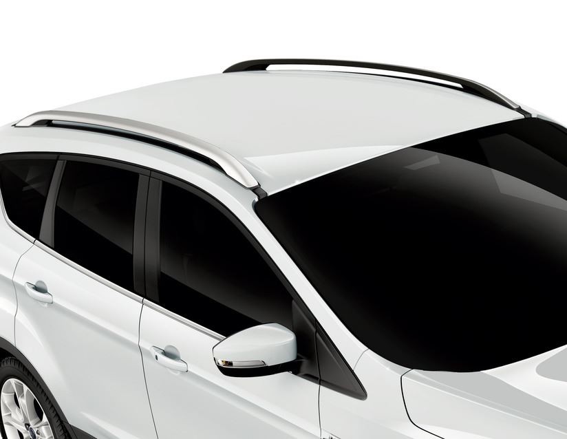 Barres de toit longitudinales argent Ford Kuga pour résoudre le manque de coffre