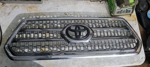 Find 2007-2013 Toyota FJ Cruiser GrillCraft Lower Black 1pc Grille Insert MX Grill In Forest - Foto 4