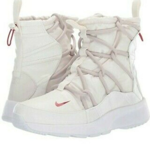 nike sand boots
