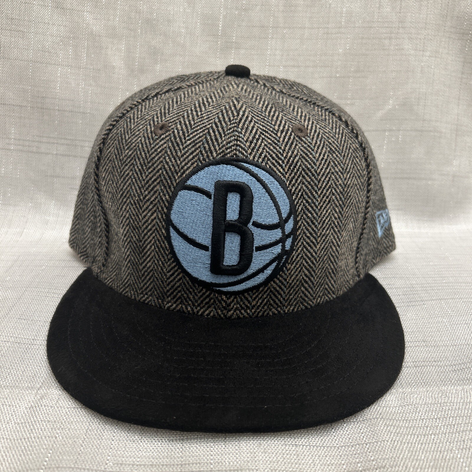 New Era 59Fifty Brooklyn Nets NBA Black Tweed Cap Hat Size 7 1/2