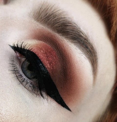 🐅🐾 Makeup Revolution “Fierce” Wild Animal Eyeshadow Palette Matte & Shimmer - Picture 4 of 6