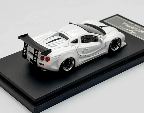 Coche de metal fundido a presión modelo deportivo de carreras Mortal 1:64 Orochi LBWK - Imagen 9 de 24
