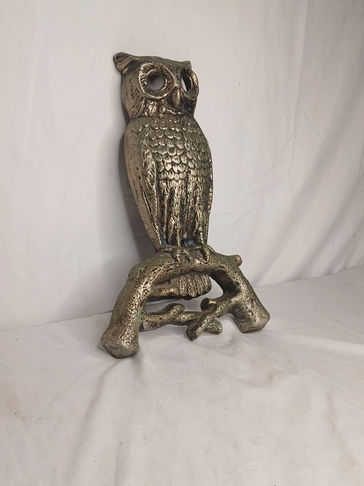 Coruja antiga e ferro fundido bronze raro e altamente colecionável olho de vidro coruja - Imagem 4 de 4