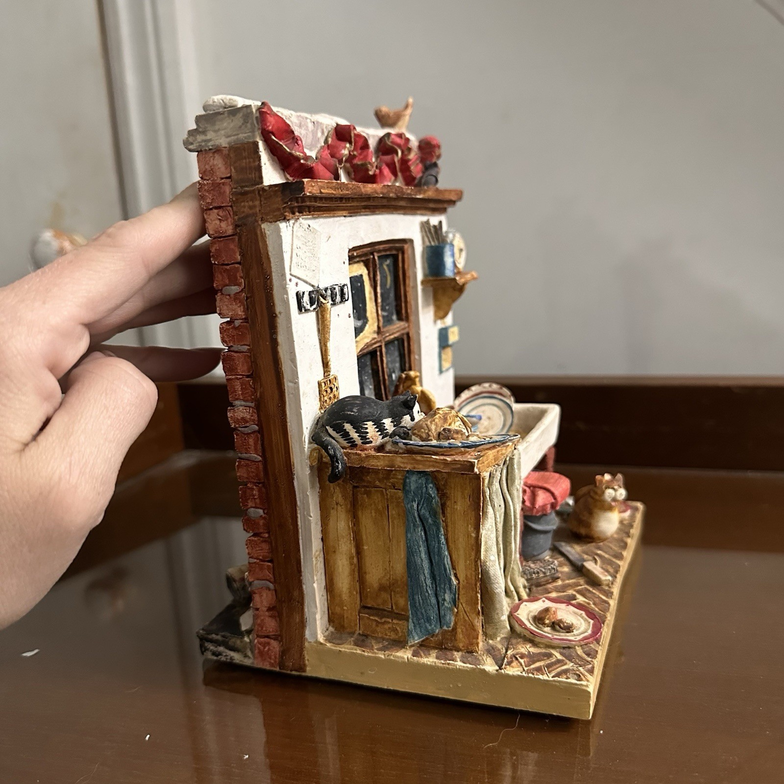 Picture 2 of 12