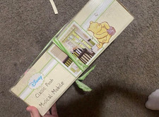 Disney Classic Pooh Musical Crib Mobile Winnie the Pooh  Friends Green/White