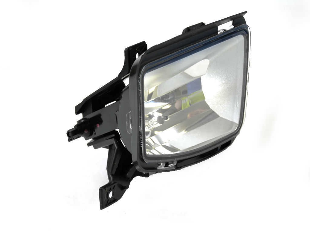 Faro antiniebla para Ram 1500 2014-2015 (N/P 68104821AC)