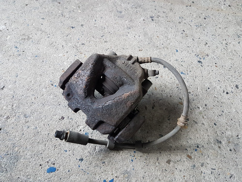 BMW X1 E84 3er E90 E91 LCI Bremssattel mit Träger vorne rechts 57/24 6778146