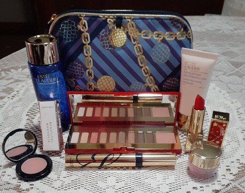 Estee Lauder~ Nudes Cheek & Eye Palette~Scarlet Red LS ~Lip Balm~