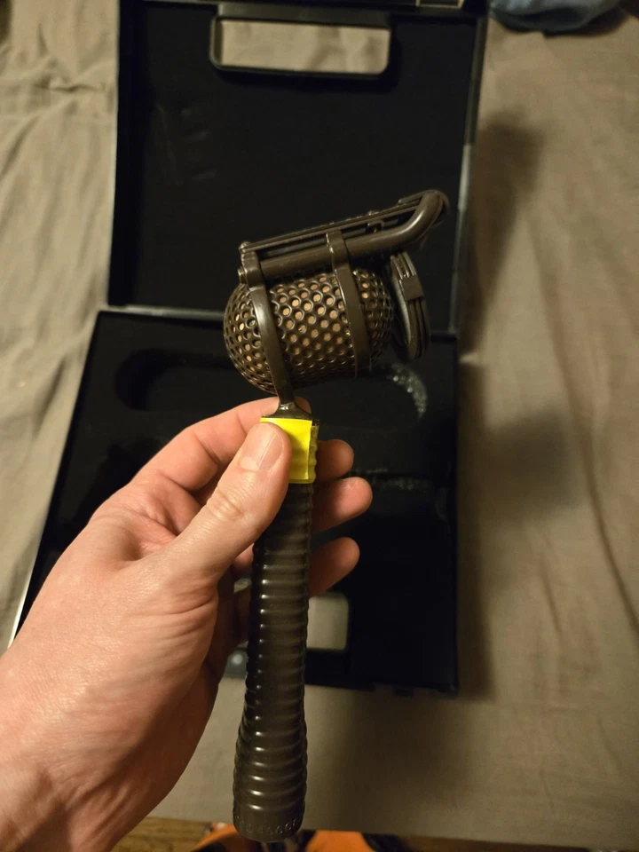 Micrófono para comentarista deportivo con cancelación de ruido cinta labial Coles Electroacoustics 4104b Foto 2 de 4