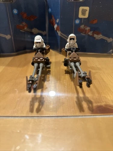 LEGO Star Wars Speeder Bikes Set 7128 Inc Missing Luke Tree Platform One Ski Leg