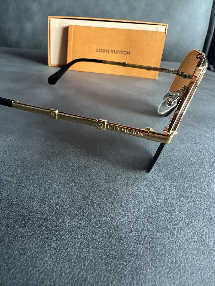 Louis Vuitton Gone Girl W Women's Gold Shield Sunglasses Z1230W | eBay