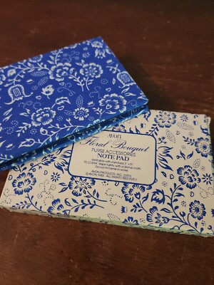 Avon Floral Bouquet Purse Accessories Blue Note Pad 1983 Unused