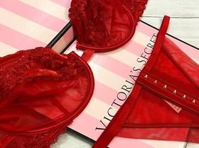 Victoria's Secret LUXE LINGERIE Unlined Demi Bra Brazilian Set Velvet Trim Red 