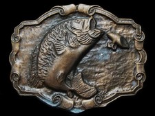 KD15157 VINTAGE 1970s LARGE MOUTH BASS JUMPING FOR BAIT BELT BUCKLE