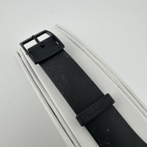 Vintage Skin Swatch ‘Black Out Too’ SFB100, 34mm, New Battery, Working - Picture 6 of 13