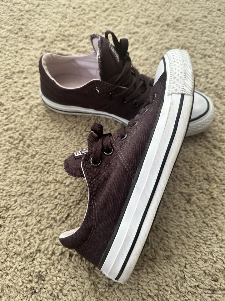 Converse Chuck Taylor All-Stars Maroon Plum Womens Size 7 - Image 3 of 4