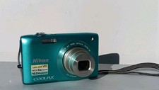 Nikon COOLPIX S3300 16.0 MP Digital Camera Turquoise