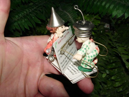 2006 SNICKER & DOODLE - The Merry Bakers - Hallmark Christmas ornament - Picture 4 of 5