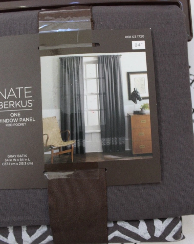 Tratamiento de panel de una ventana de algodón Batik gris Nate Berkus Foto 2 de 3