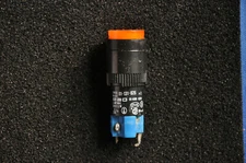 EAO MOMENTARY SWITCHES, 6 PCS. 01-131-025