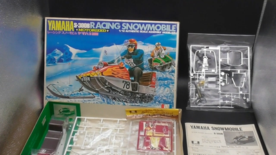 Rare Vintage Nakamura 1/12 Yamaha S-300B Snowmobile Model Kit