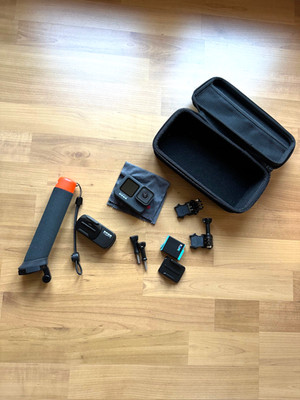 GoPro HERO9 Black Actionkamera, Schwarz  mit Zubehör   Neu