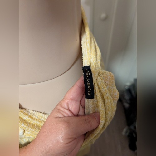 Shinestar Yellow Full Piece Long Romper Size Large Cap Sleeve - Picture 6 of 14