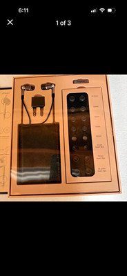 1More Triple Driver In-Ear Wired 3.5mm Mic In-Line Control Gold/Black Case