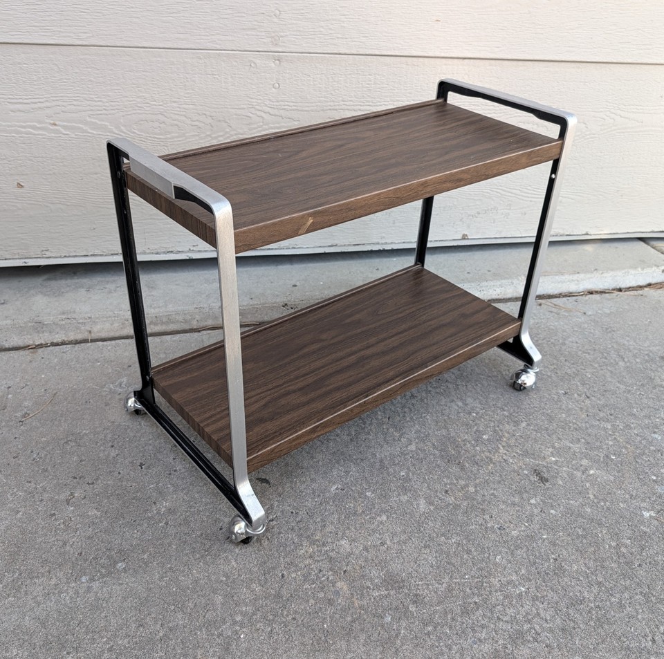 Vintage Mid Century Modern Aluminum Rolling 2-Tier Bar Serving TV Cart R96