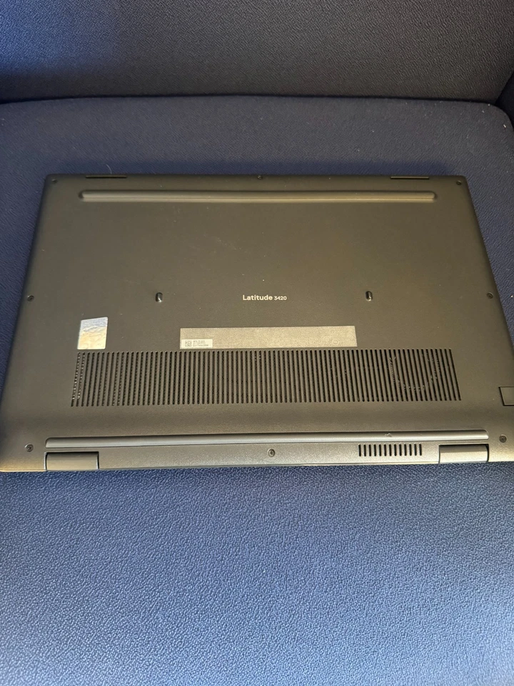 Dell Latitude 3420 · i5-1145G7 · 8GB · 256GB, foto 3 di 5